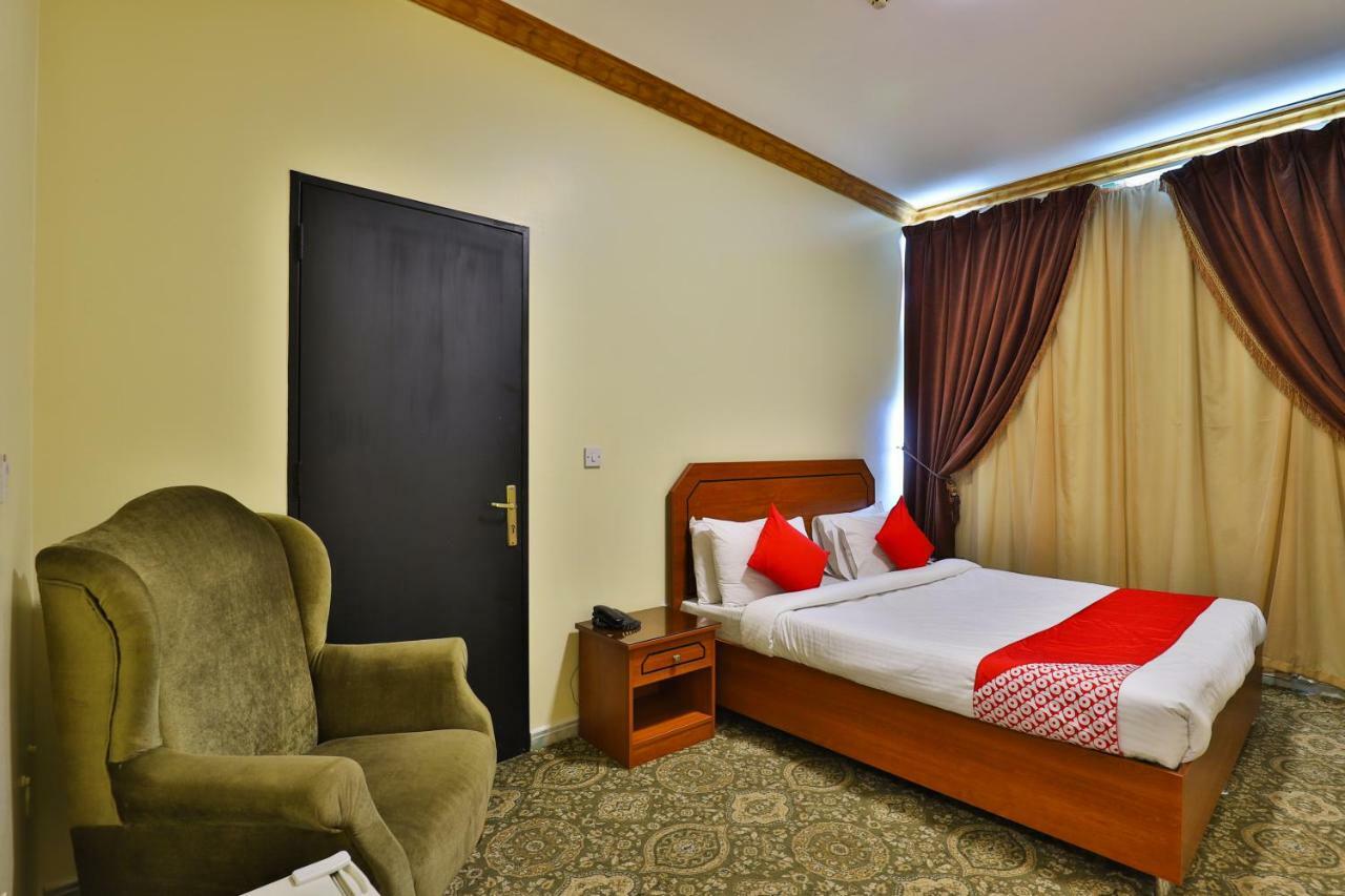 قصر الحمراء فرع الاسواق Aparthotel Riyadh Exteriör bild