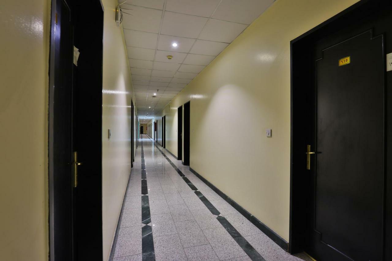 قصر الحمراء فرع الاسواق Aparthotel Riyadh Exteriör bild